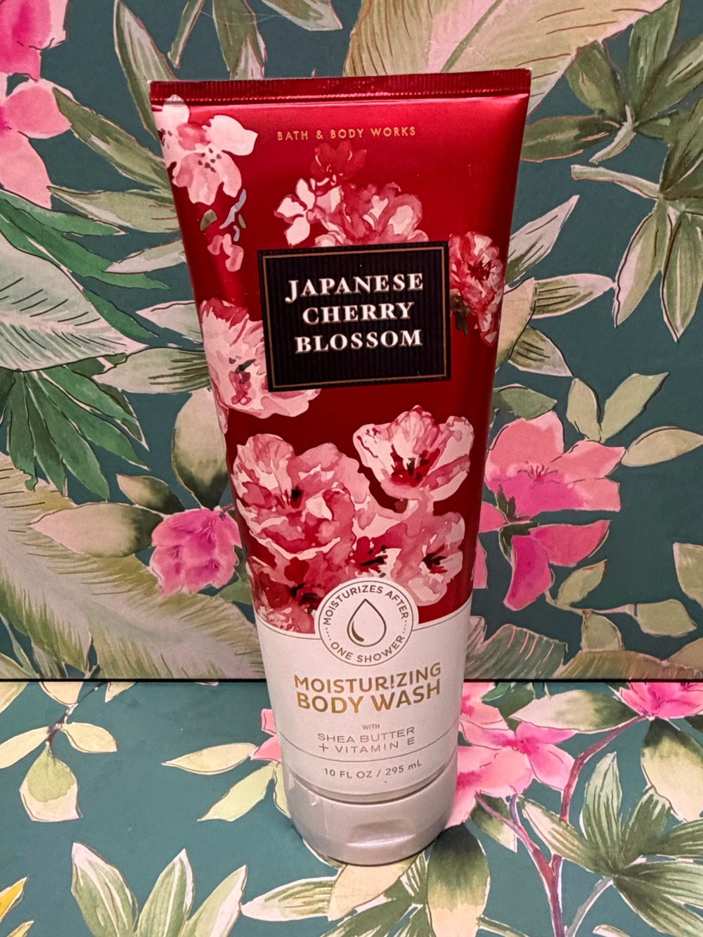 Bath & Body Works Japanese Cherry Blossom Moisturizing Body Wash 10 oz